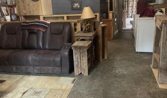 10955 State Hwy 39, Aurora, MO 65605