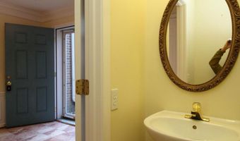 6003 RICKETTS Walk, Alexandria, VA 22312