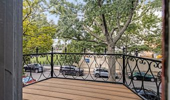 122 3RD St SE, Washington, DC 20003