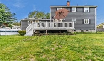 1 Leahy St, East Providence, RI 02916