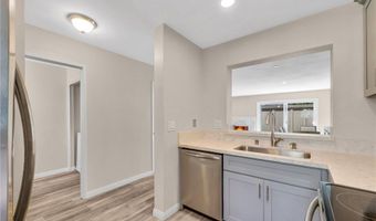5825 E Creekside Ave 8, Orange, CA 92869