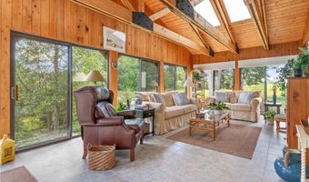 429 Woonsocket Hill Rd, North Smithfield, RI 02896