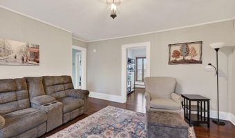 376 S Belfast Ave, Augusta, ME 04330