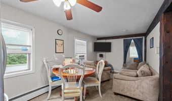 403 Commonwealth Ave, Warwick, RI 02886