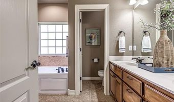 2510 Waterford Ct, Bartlesville, OK 74006