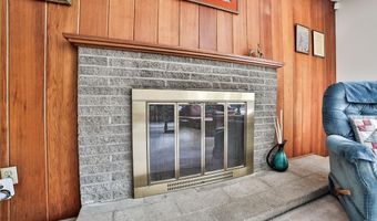 26 Devon Ln, Amherst, NY 14221