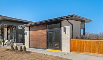 3319 SE MP Pkwy 207, Bentonville, AR 72712