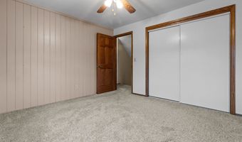 1022 E CAPITOL Dr, Appleton, WI 54911