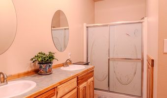 6 Three Point Rd, Cascade, ID 83611