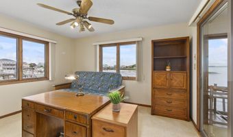 221 Smith St, Atlantic Beach, NC 28512