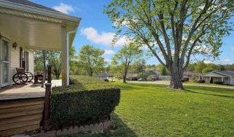 2204 30th St, Bedford, IN 47421