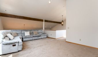 15995 NE EILERS Rd, Aurora, OR 97002
