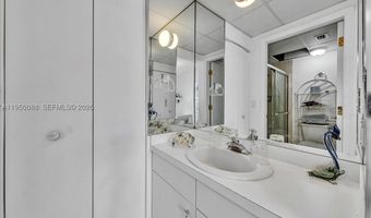 10101 Collins Ave 16B, Bal Harbour, FL 33154
