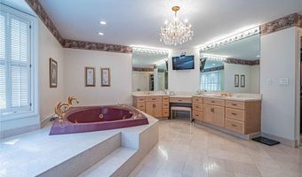 1487 Shelburne Ct, Allentown, PA 18104