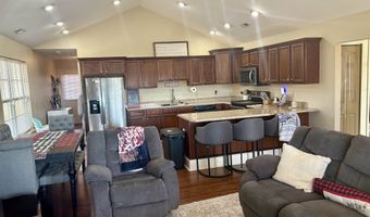 610 Fawn Branch Trl, Boiling Springs, SC 29316