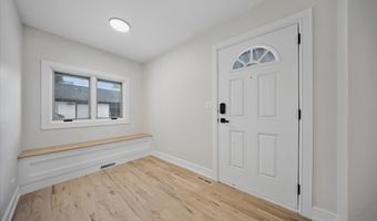509 E Lincoln St, Arlington Heights, IL 60005