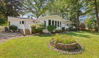 4382 3rd, Adrian, MI 49221