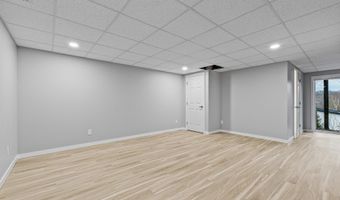 319 Berry Ln, Barboursville, WV 25504