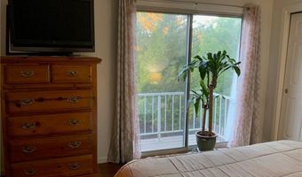 17 Caddy Rock Rd D, North Kingstown, RI 02852