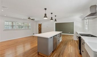 345 Meadow Dr, Alpharetta, GA 30009