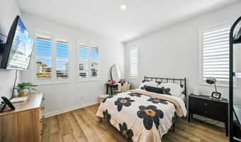 2428 Monroe Pl, Escondido, CA 92027