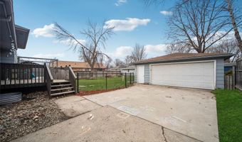520 22nd Ave SW, Altoona, IA 50009
