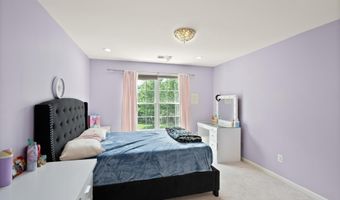 43878 CAMELLIA St, Ashburn, VA 20147
