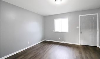 1330 W Waterloo Rd, Akron, OH 44314