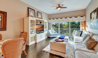 2 Oceans W Blvd 204, Daytona Beach Shores, FL 32118