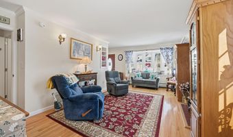 34 Windsor Ave, Augusta, ME 04330