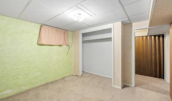 829 E CARLSON St, Cheyenne, WY 82009