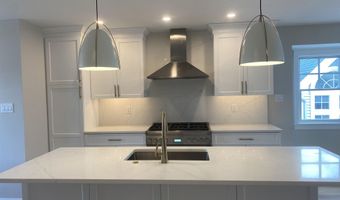 2425 Harbor Ave 2425, Avalon, NJ 08202