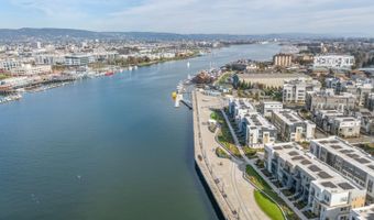 2815 Crusader St, Alameda, CA 94501