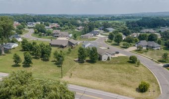 101 Schwinghammer Dr, Albany, MN 56307