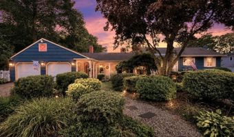 511 Delaware Ave, Absecon, NJ 08201