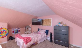 405 Ridge Ave, Aurora, IN 47001