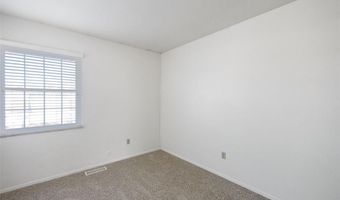 842 Wendevy Ct, Ballwin, MO 63011