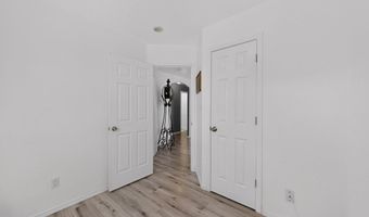 736 Torretta Dr SW, Albuquerque, NM 87121