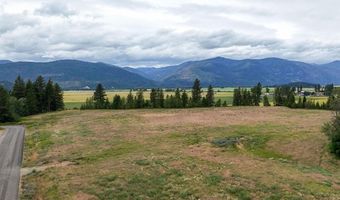6806 Selkirk St, Bonners Ferry, ID 83805