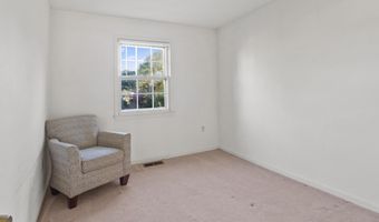 4301 GREENBERRY Ln, Annandale, VA 22003