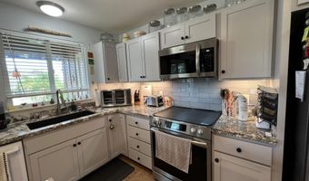 139 Eulu Pl 20, Wailuku, HI 96793
