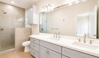 3712 E Diamondhead Ave, Alton, TX 78573