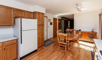 3806 Columbine Ave, Ames, IA 50010