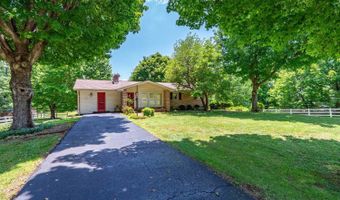 201 Frazier Rd, Altavista, VA 24517