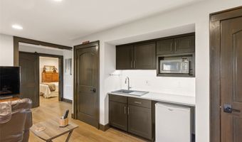 1292 Big Sheepcliff Rd, Cashiers, NC 28717