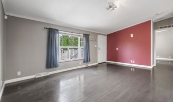 10 Raiders Ln, Raymond, NH 03077
