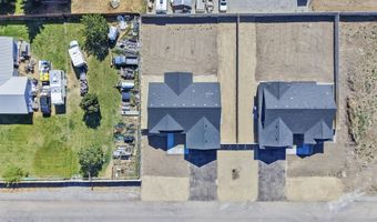 205 W 1st. St W, Carey, ID 83320