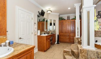 5273 Bentley Dr, Baker, LA 70714