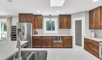 5531 SR 752, Ashville, OH 43103