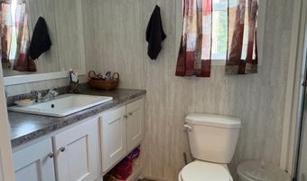 27 Daniel Dr, Belfast, ME 04915